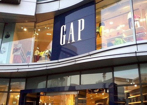 【品牌资讯】Gap集团2020年净亏损6.65亿美元 今年将关闭100家门店