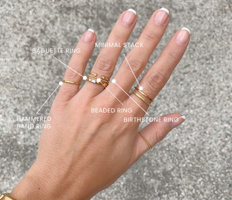 【小圈分享】Pretty Nails And Gold Rings 漂亮的美甲和搭配的Stack Rings 戒指