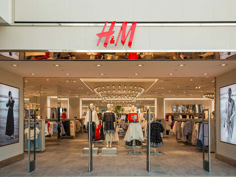 【行业资讯】消失在搜索栏的H&M，要靠姊妹品牌重生了？