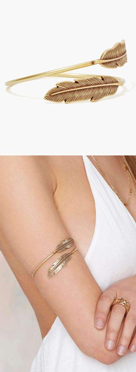 【流行趋势】2022春夏首饰流行趋势 - Up In the  Arm Jewelry